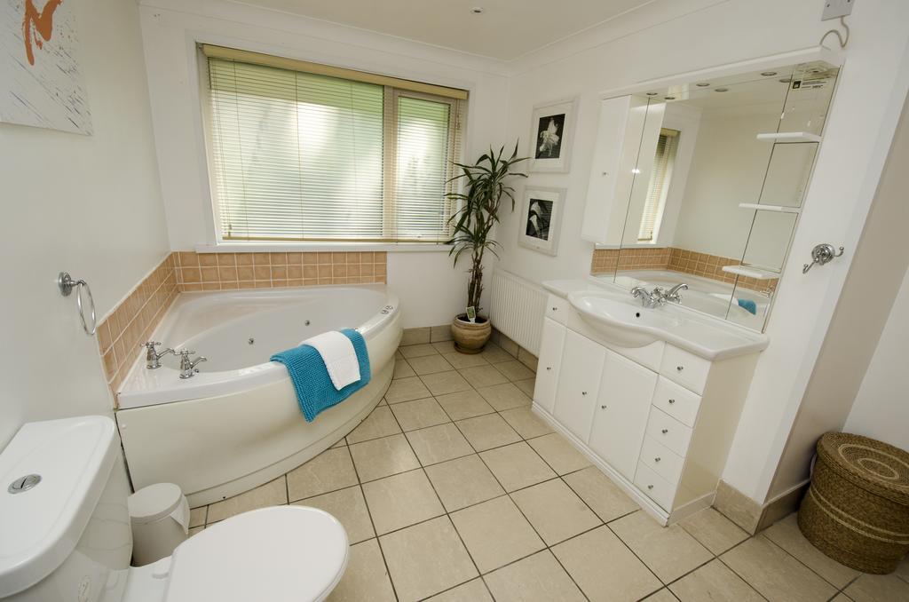 إلفراكومبْ Watermouth Lodges الغرفة الصورة